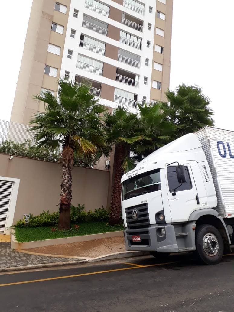 Equipe e operações Oliveira Mudanças