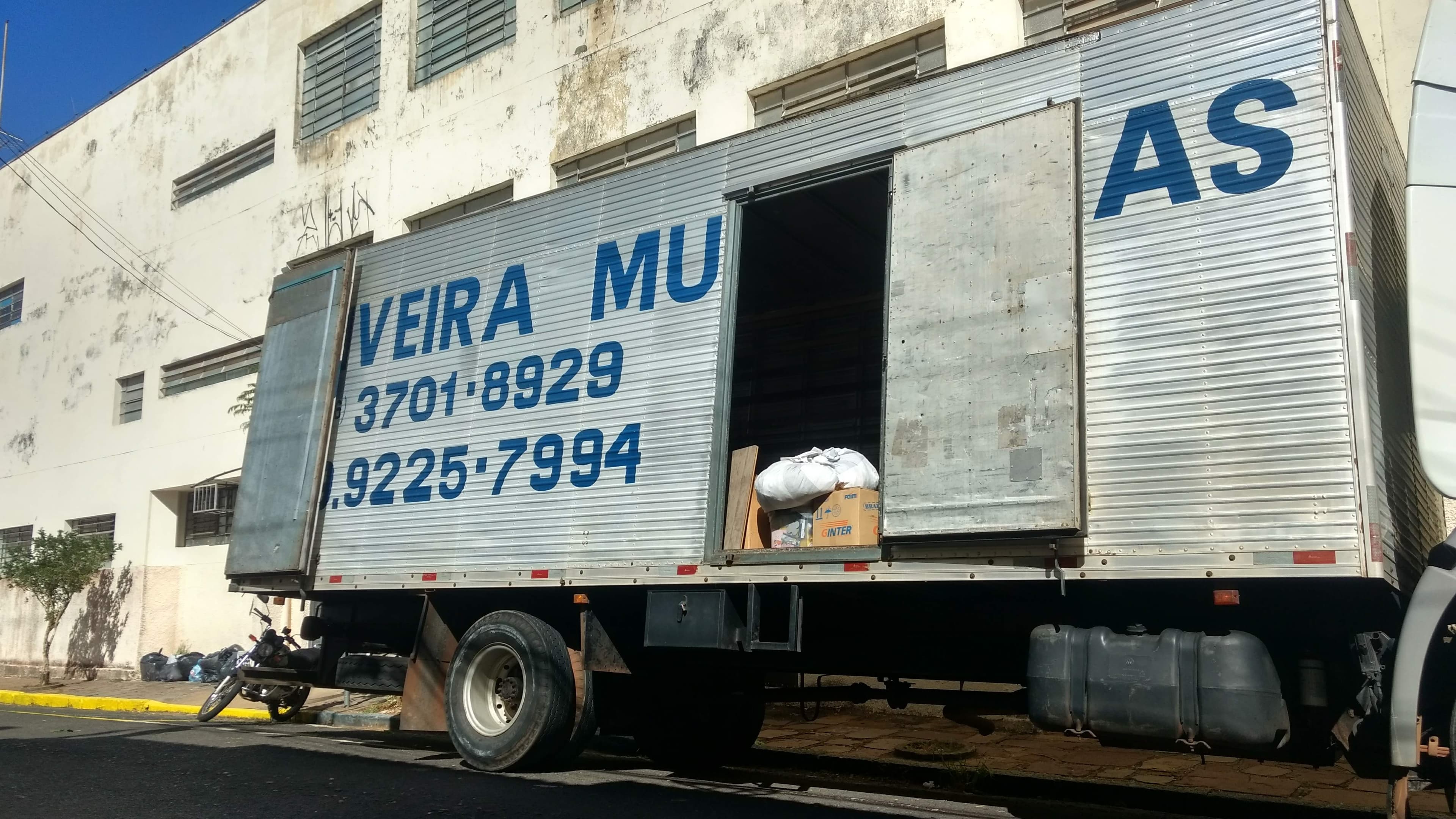 Equipe e operações Oliveira Mudanças